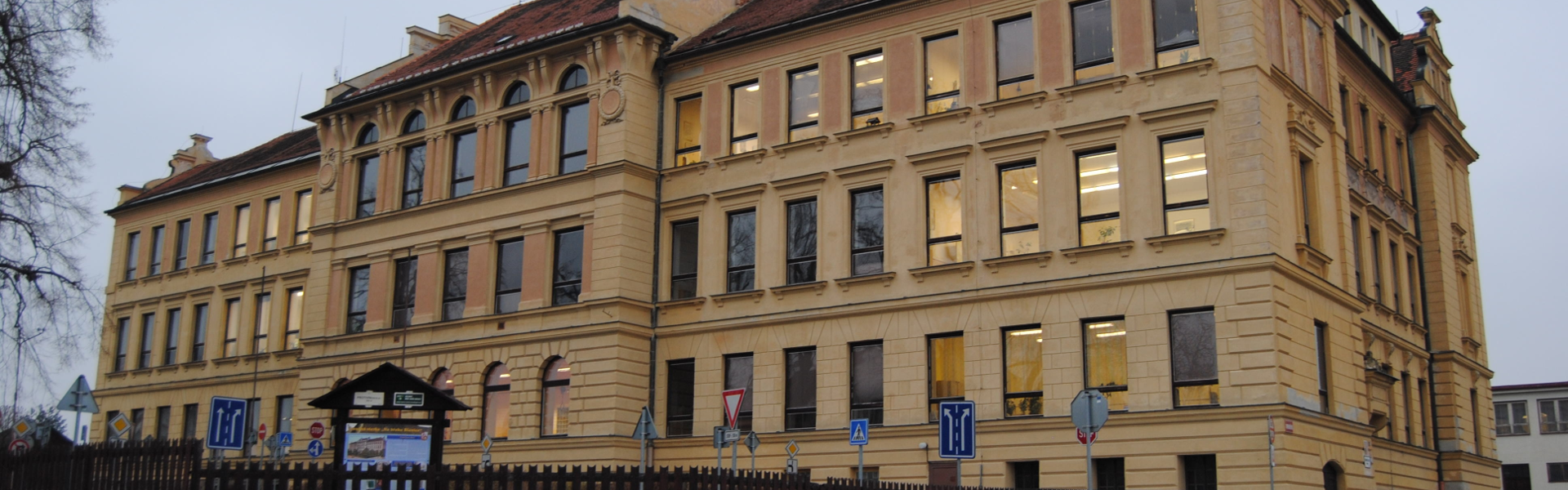 banner1